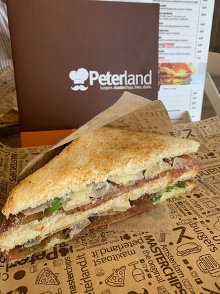 Peter crudo