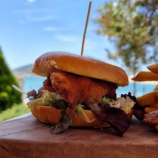 Hamburguesa Pio Pio