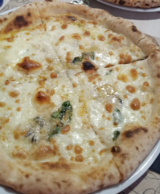 Pizza Blanca 4 Formaggi (33 Cm.)