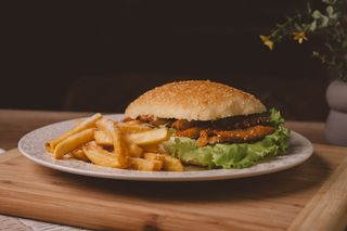 Sendvič pohovana piletina