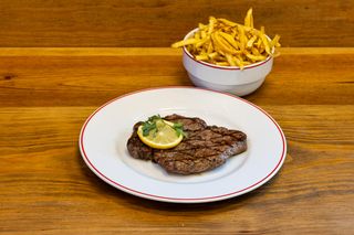 Bife 180grs de Novilho Grelhado