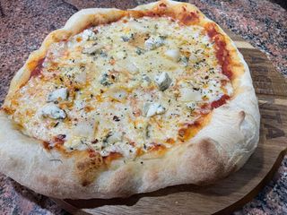 Pizza 4 Quesos