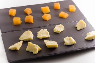 QUESO GALLEGO CON MEMBRILLO