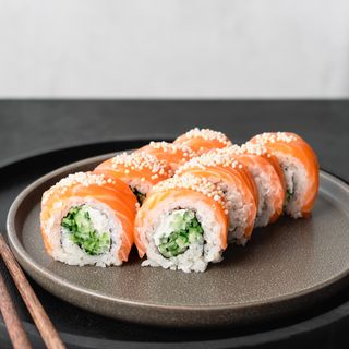 Gold California "PHILADELPHIA" Kremowy serek, ogórek | Łosoś na zewnątrz