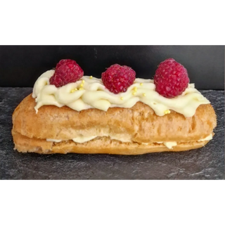 Еклер Бурбонска Ванилия (1бр)