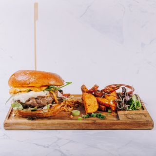 Jocko"s burger+domaći krumpirići