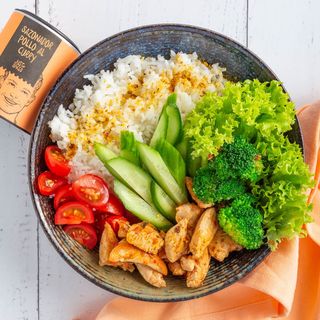 Box Con Ensalada Y Arroz (G)