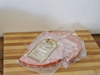 Mortadella al tartufo 500 g