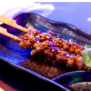 9. Yakitori (2 Uds.)