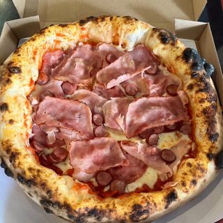 Pizza Quattro Carni clasica Ø 30cm