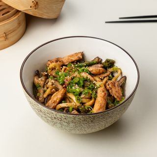 Signature Noodles with Chicken