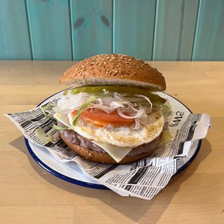 14- Hamburguesa Huevo