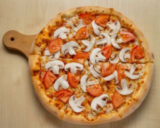 Pizza  Funghi 20 cm
