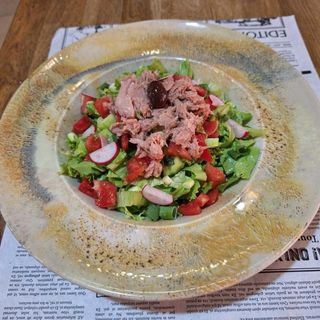 ТОНО САЛАТА ( 300г)