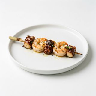 Brocheta De Langostinos Y Pulpo