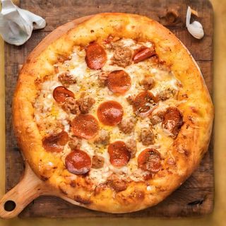 Pizza bolognaise meduim