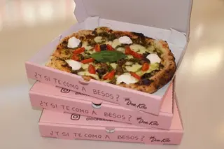 Pizza Pesto Y Berenjena (Sin Salsa De Tomate) 31 Cm.