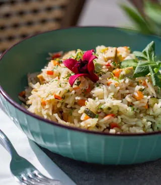 Pilaf primavera cu tofu - produs de post