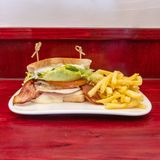 26. Sándwich de pechuga nº 26