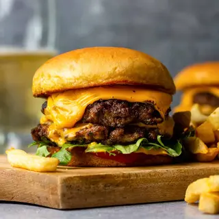 Smash beef burger