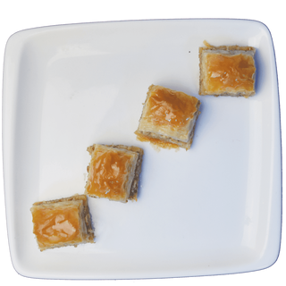 Баклава с орехом (1 шт.)