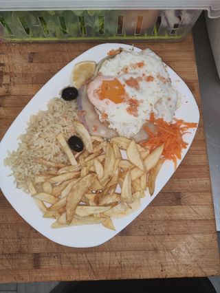 Hamburguer no Prato (2)