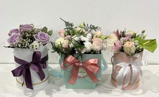 Flower box mini - mix ruža i cvijeća pastelnih boja 