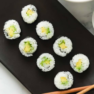 AVOCADO MAKI SUSHI