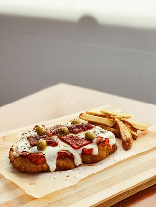 Milanesa napolitana de ternera