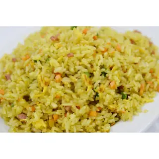 13 - Arroz frito con curry y ternera
