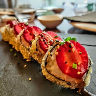 Hot Special Futo, 6 Piezas