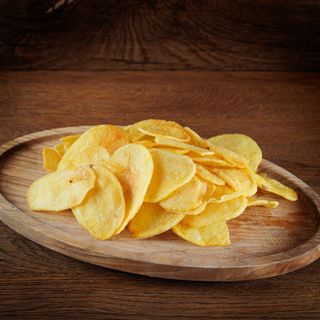 Domaćinski čips sa umakom po želji 200g