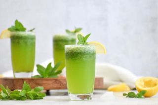 Jus De Citron À La Menthe