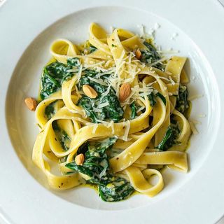 Tagliatelle w sosie szpinakowym 350g