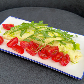 Omelette with Tomatoes and Greens