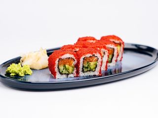 Каліфорнія з лососем (270г)