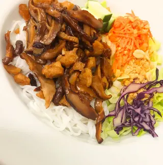 Bún trộn chay