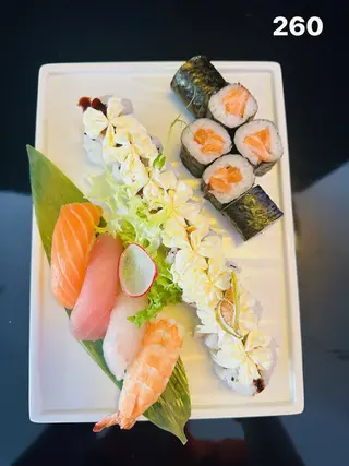 260. Sushi misto grande 22 pezzi