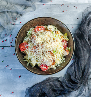 Salata ''Cezar'' cu pui