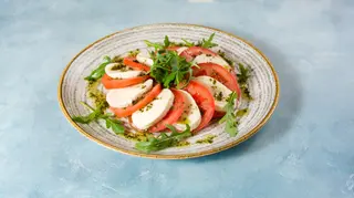 Kapreze salata
