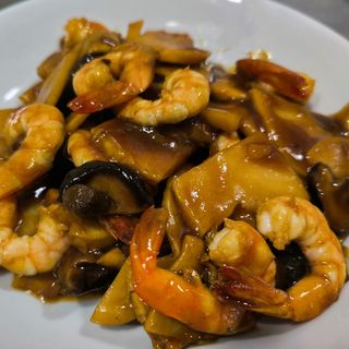 Gambas Con Bambú Y Setas