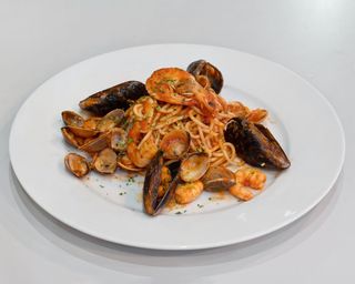 Spaghetti A La Fruti Di Mare