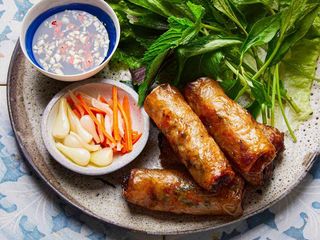 Sajgonki z mięsem (3 szt)