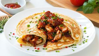 Naleśnik z kurczakiem