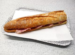 Sandes Bacon