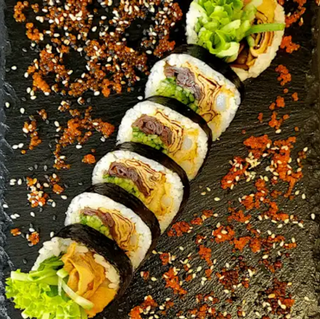 Futomaki kalmar w tempurze