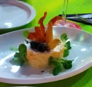 Ensaladilla Rusa Con Crujiente De Boniatos (1 Ración)