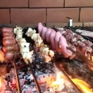 Espeto + 1 Garrafa de vinho Monte Velho 750ml