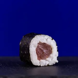 Makis Atún 8 un.