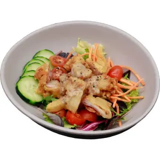 Ensalada De Pollo Karaage